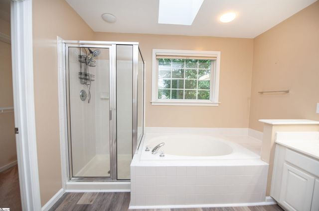 196 Timberleaf Drive, Duncan, SC 29334