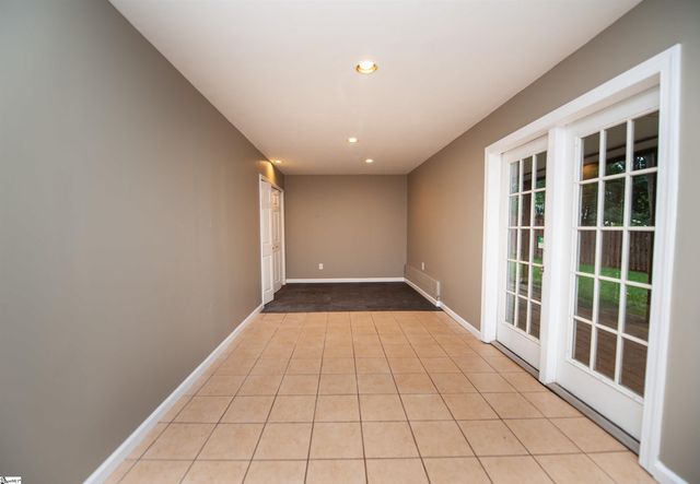 196 Timberleaf Drive, Duncan, SC 29334