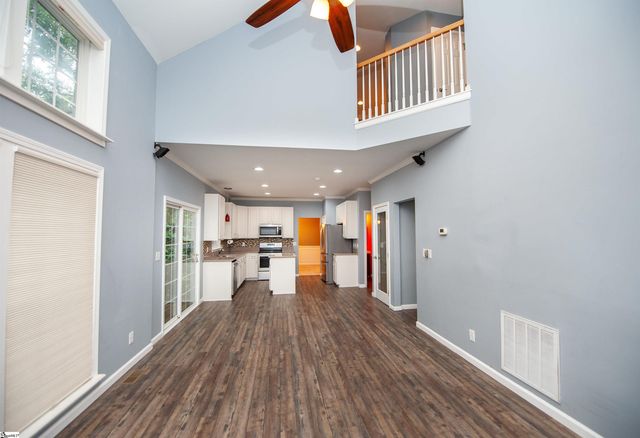196 Timberleaf Drive, Duncan, SC 29334
