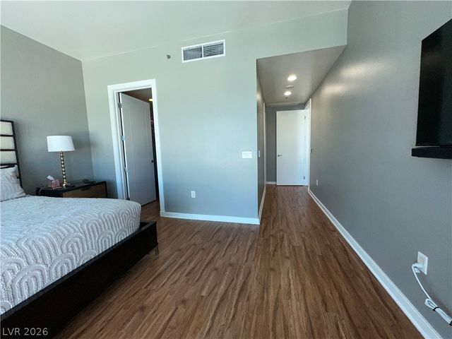 4575 Dean Martin Drive 2600, Las Vegas, NV 89103