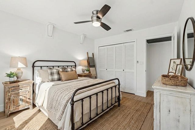 19808 READING ROAD, Lutz, FL 33558