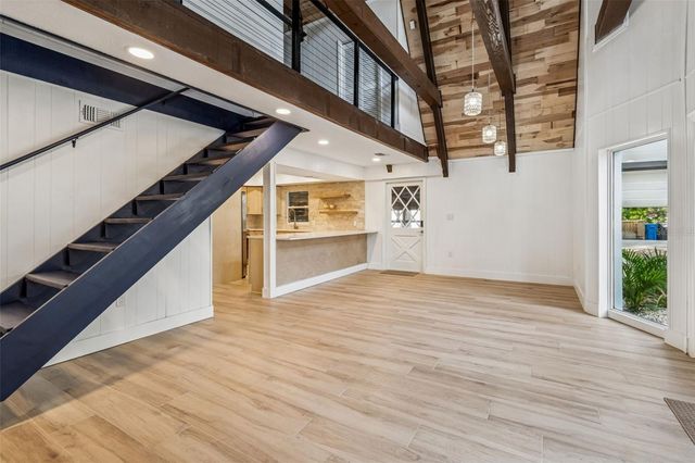 19808 READING ROAD, Lutz, FL 33558