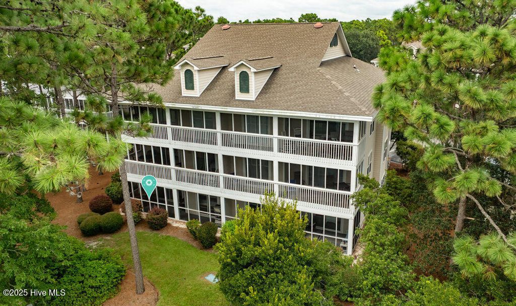 3350 Club Villas Drive 502, Southport, NC 28461