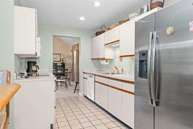 119 Corey Lane, Middletown, RI 02842