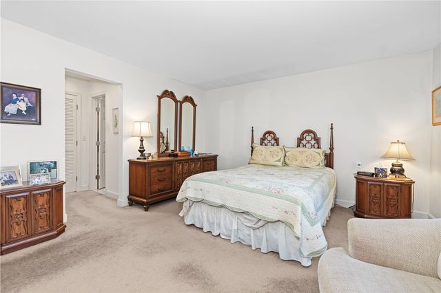 119 Corey Lane, Middletown, RI 02842