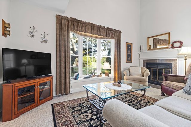 119 Corey Lane, Middletown, RI 02842