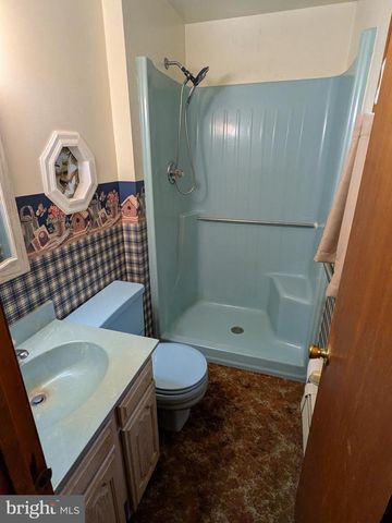 1986 NEWPORT RD, Newport, PA 17074