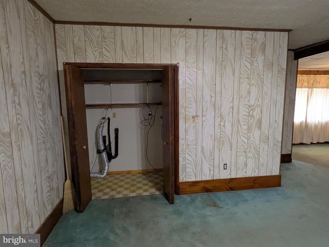 1986 NEWPORT RD, Newport, PA 17074