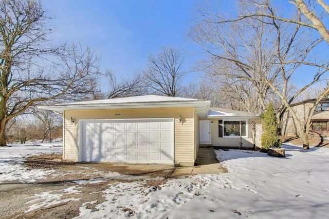 2N660 Valewood Road, West Chicago, IL 60185