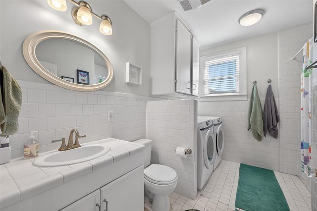 701 Highland Street, Houston, TX 77009