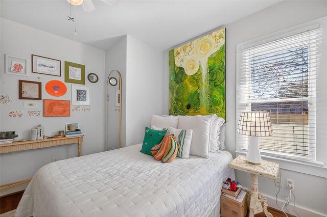 701 Highland Street, Houston, TX 77009