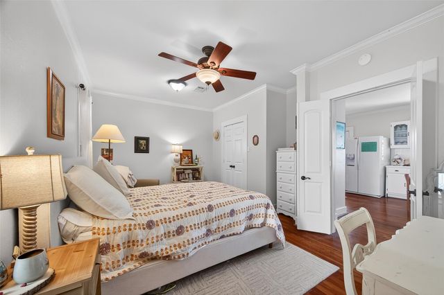 701 Highland Street, Houston, TX 77009