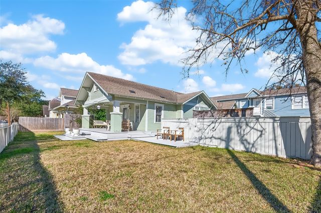 701 Highland Street, Houston, TX 77009