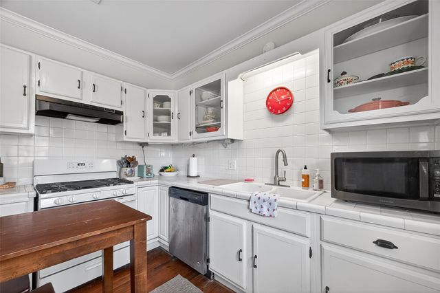 701 Highland Street, Houston, TX 77009