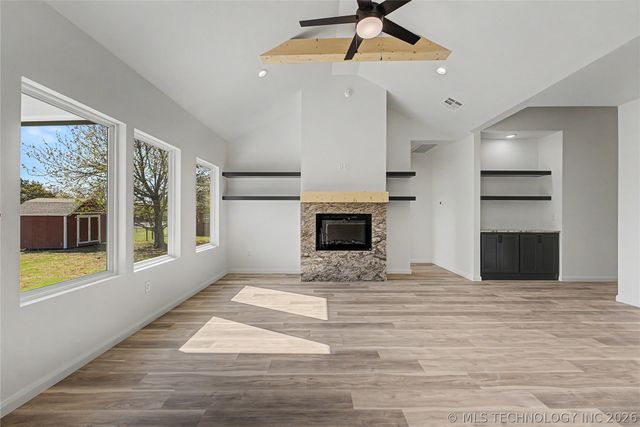 2207 Airport Road, Cleveland, OK 74020