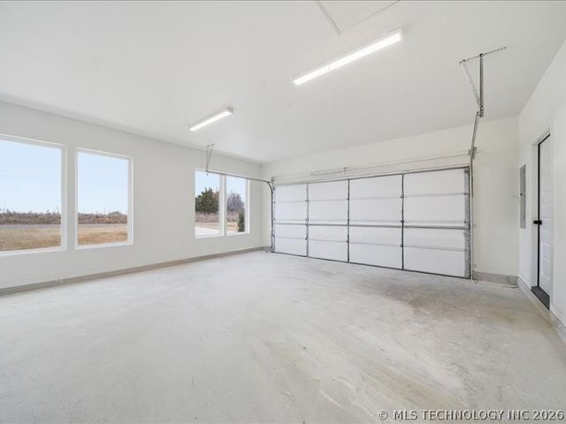 2207 Airport Road, Cleveland, OK 74020