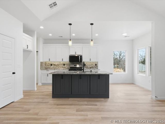 2207 Airport Road, Cleveland, OK 74020