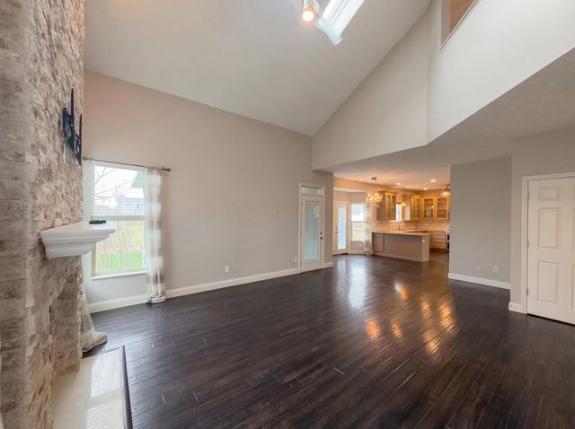 989 Mahle Drive, Reynoldsburg, OH 43068