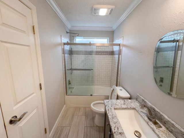 989 Mahle Drive, Reynoldsburg, OH 43068