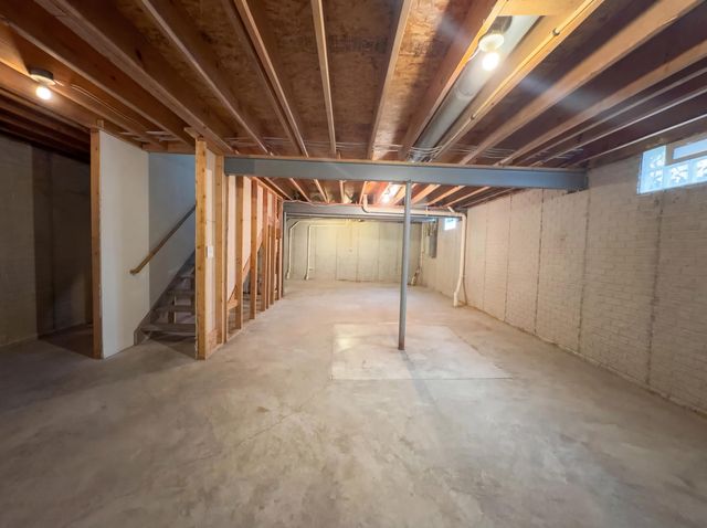 989 Mahle Drive, Reynoldsburg, OH 43068