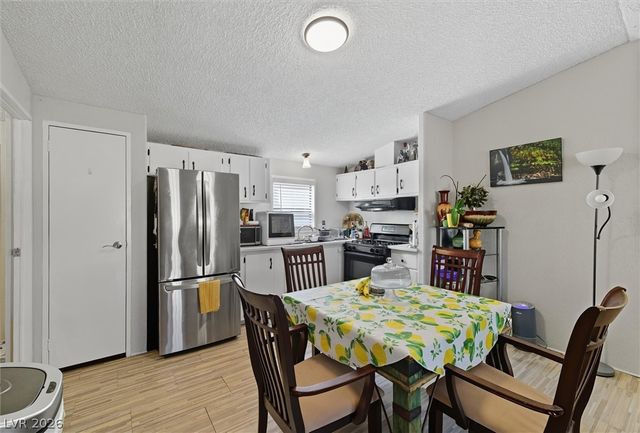 261 West Kite Street, Pahrump, NV 89048