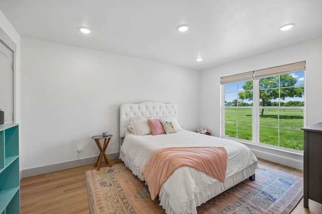 1311 Greathouse Road, Waxahachie, TX 75167