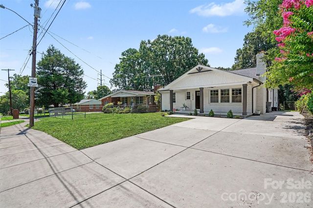 1524 Newcastle Street, Charlotte, NC 28216