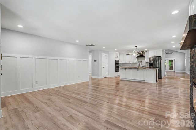 1524 Newcastle Street, Charlotte, NC 28216