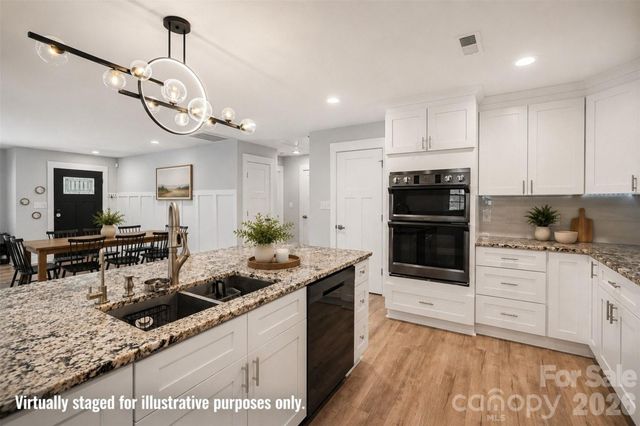 1524 Newcastle Street, Charlotte, NC 28216