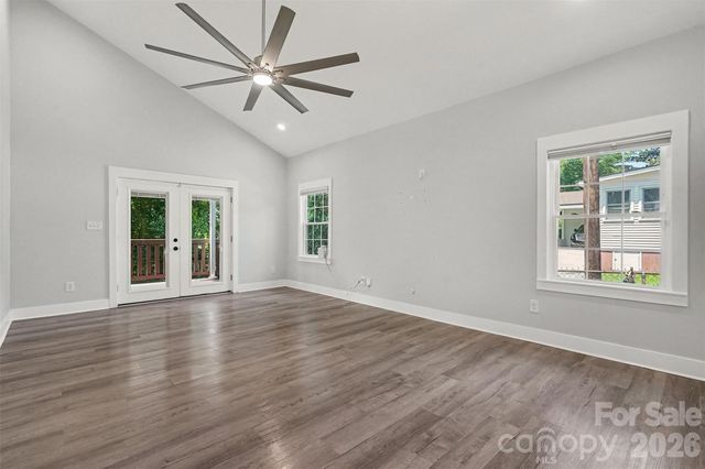 1524 Newcastle Street, Charlotte, NC 28216
