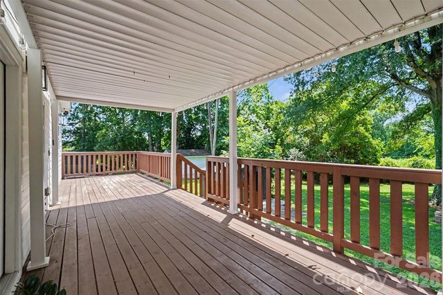 1524 Newcastle Street, Charlotte, NC 28216