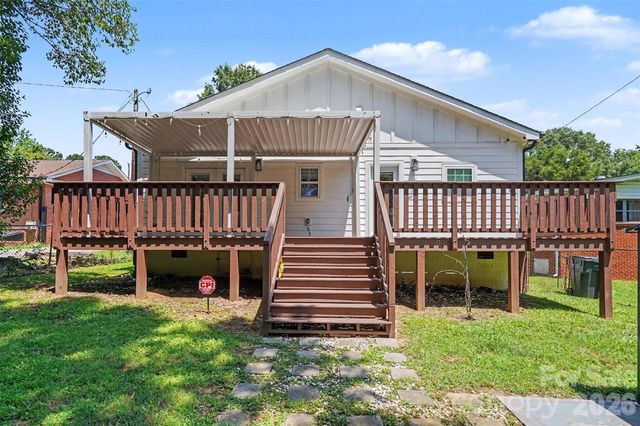1524 Newcastle Street, Charlotte, NC 28216