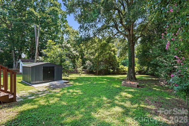 1524 Newcastle Street, Charlotte, NC 28216