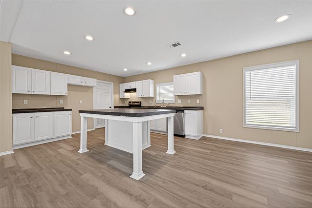 15933 W Relza Drive, Splendora, TX 77372