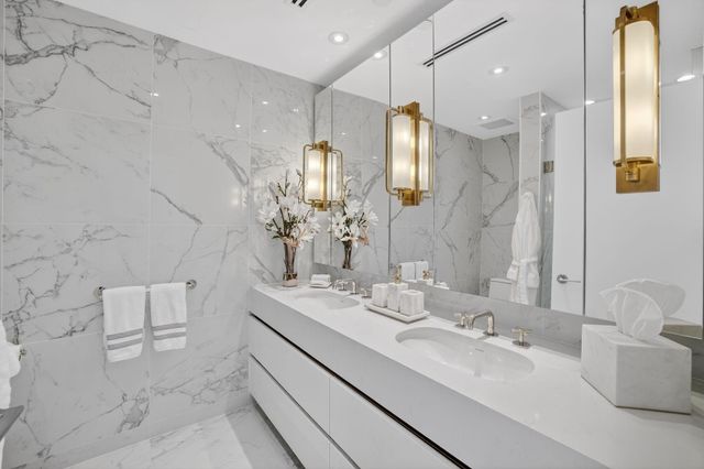 525 N Fort Lauderdale Beach Boulevard 901, Fort Lauderdale, FL 33304