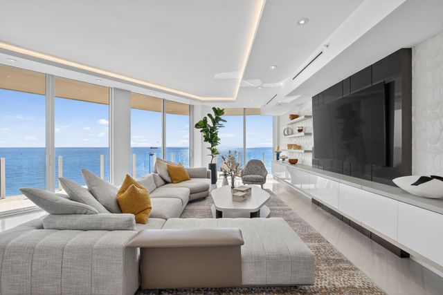 525 N Fort Lauderdale Beach Boulevard 901, Fort Lauderdale, FL 33304