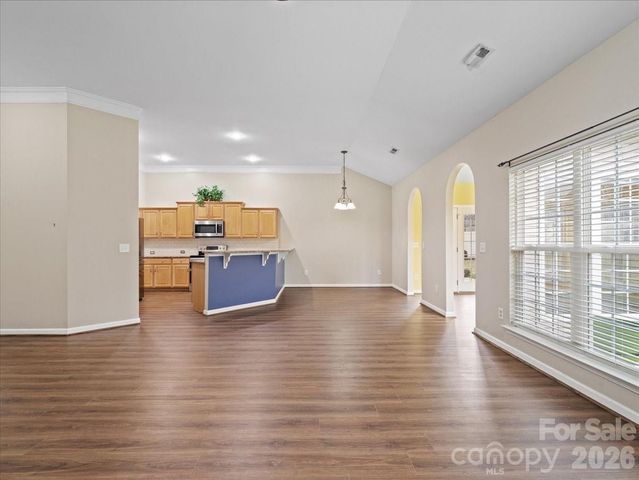 879 Pinkney Place, Stanley, NC 28164