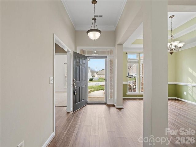 879 Pinkney Place, Stanley, NC 28164