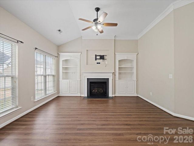 879 Pinkney Place, Stanley, NC 28164