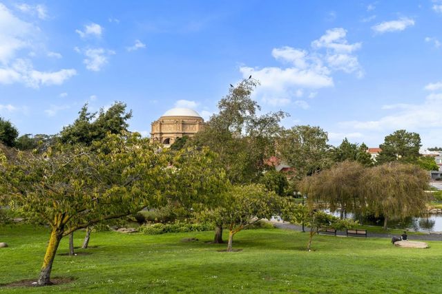 1921 Jefferson Street 205, San Francisco, CA 94123