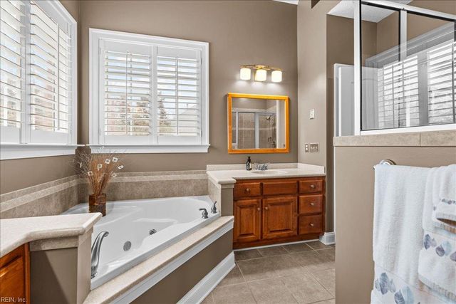 19655 Battery Park RD, Smithfield, VA 23430