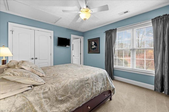 19655 Battery Park RD, Smithfield, VA 23430