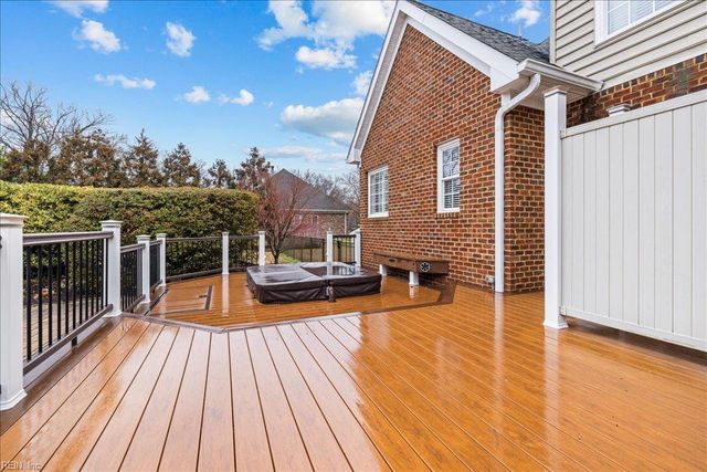 19655 Battery Park RD, Smithfield, VA 23430