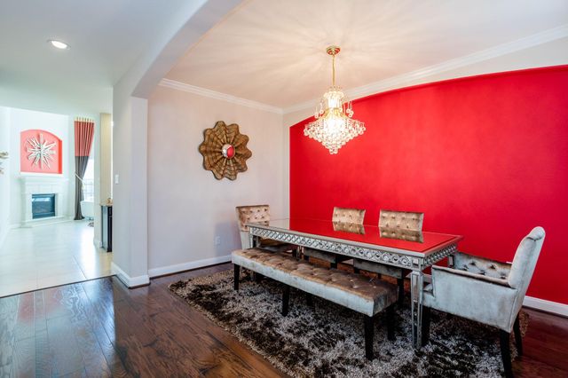 4622 Regal Shadow Lane, Sugar Land, TX 77479