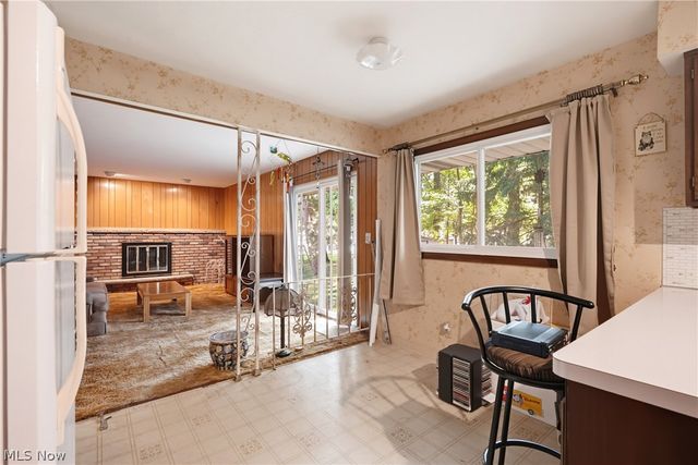 1780 E Parkhaven Drive, Seven Hills, OH 44131