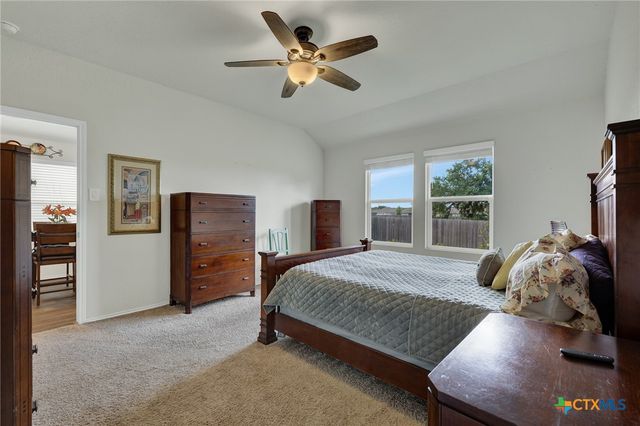 809 Nodding Nixie, Seguin, TX 78155
