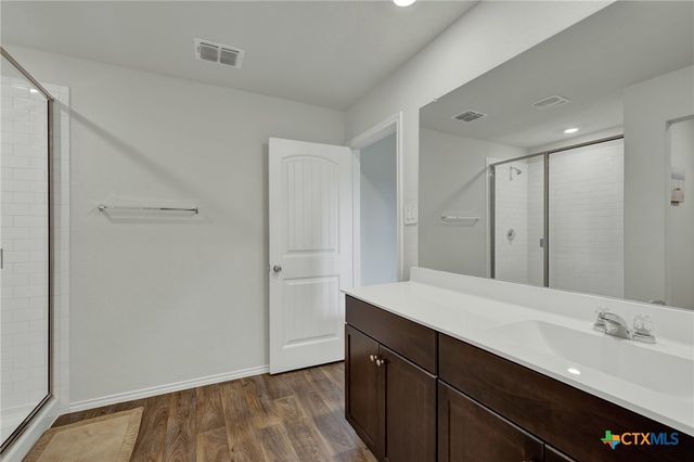 809 Nodding Nixie, Seguin, TX 78155