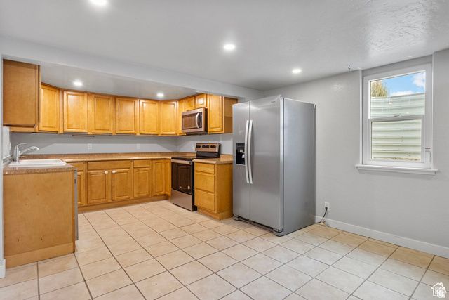 512 N 100 E, Orem, UT 84057