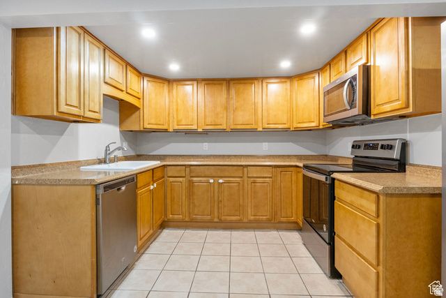 512 N 100 E, Orem, UT 84057