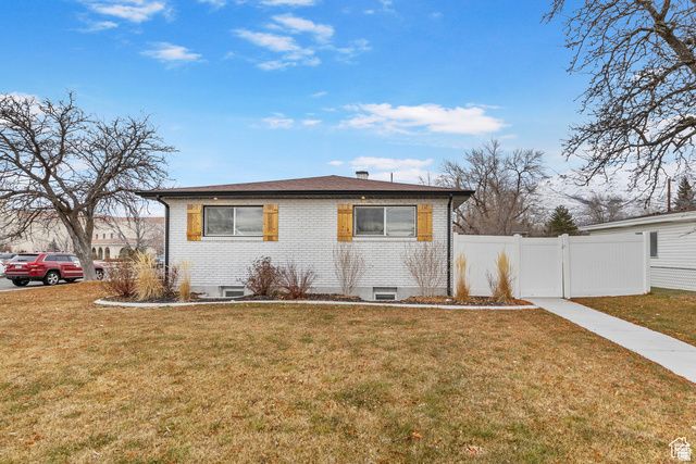 512 N 100 E, Orem, UT 84057